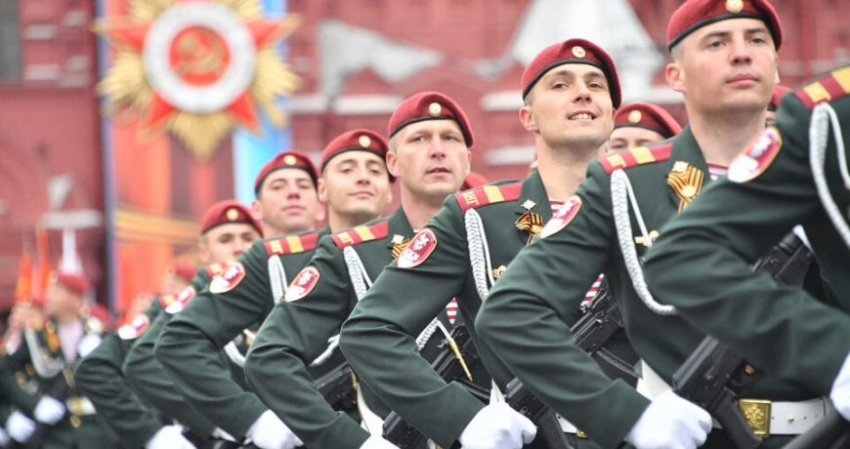 День войск национальной гвардии России отмечают 27 марта