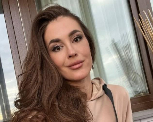 Сестра телеведущей Анна Бузова рассказала об обследовании МРТ после инсульта