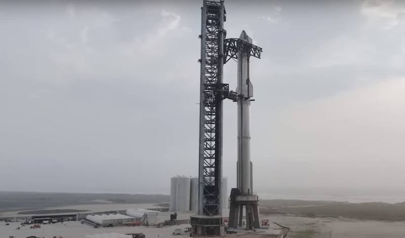 Первый орбитальный полет «марсианского» космического корабля от SpaceX запланирован на середину апреля
