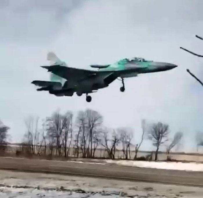 Истребители ВС ВСУ используют гражданские автодороги как альтернативу аэродромам