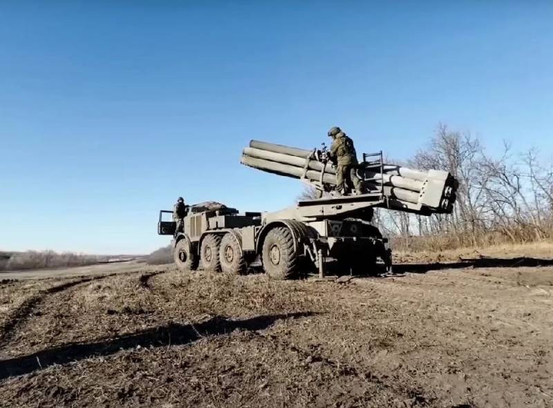 Минобороны: ВС РФ нанесли поражение выдвигавшимся для контратаки формированиям ВСУ в районе Константиновки под Артемовском