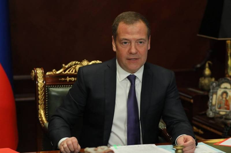 Медведев намекает Сеулу на серьёзные неприятности в случае поставки южнокорейского оружия ВСУ
