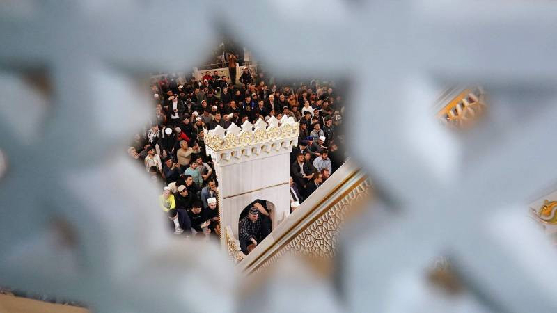 Ураза-Байрам в 2023 году: традиции и основные обычаи мусульманского праздника