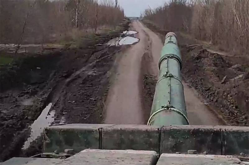 Сообщается о вхождении российских штурмовых отрядов в село Хромово западнее Артёмовска