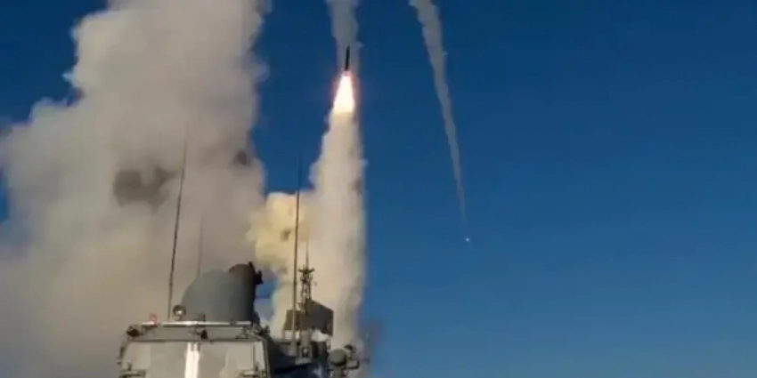 Высокоточное оружие России больно бьет неньку по тылам, а теперь устроит разгром ВСУ и на «передке»…