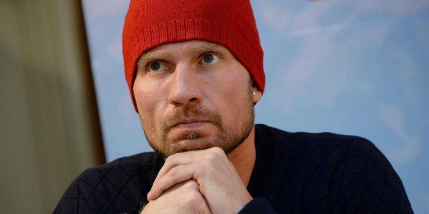 Роман Костомаров состояние сегодня 10.04.2023: Зачем фигуристу провели новую операцию, свежие новости — последние новости о состоянии здоровья фигуриста