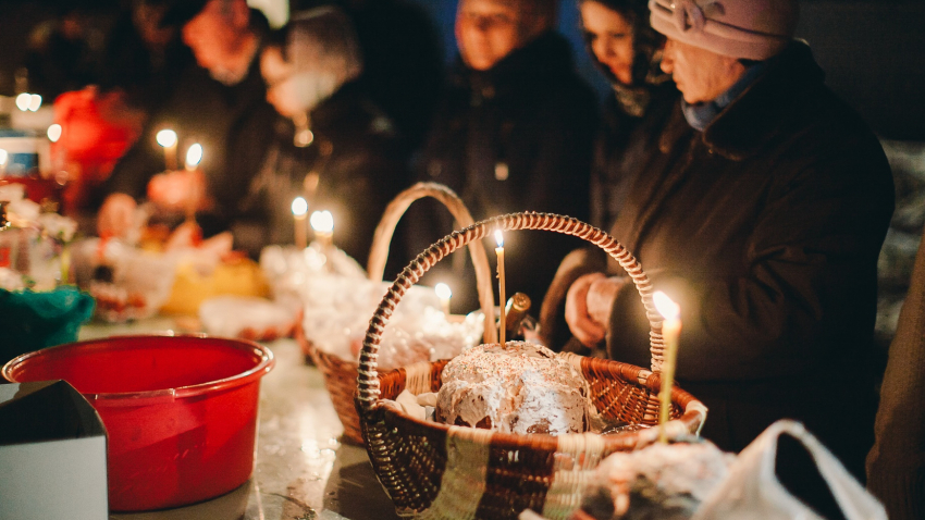В какой день нужно освящать продукты перед Пасхой, можно ли это делать в Страстную субботу