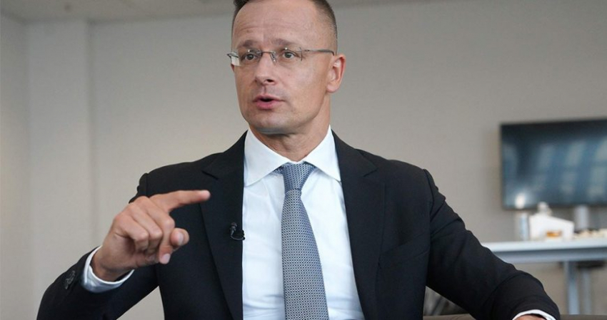 Сийярто: Венгрия оплатит транзит нефти через Украину