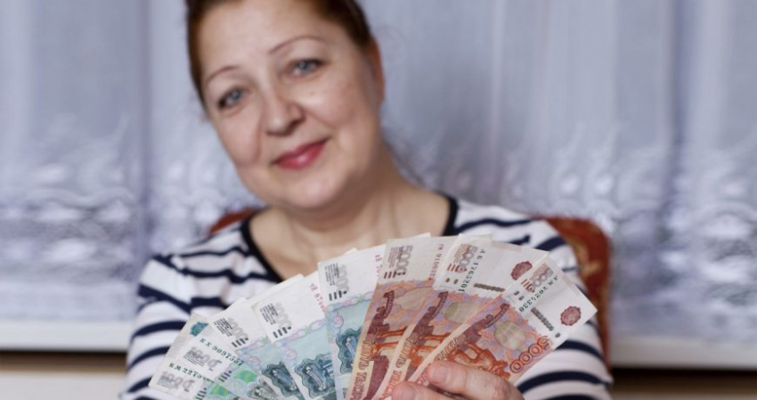 С 1 мая 2023 года в России вступят в силу изменения для пенсионеров: кто будет заниматься выплатами