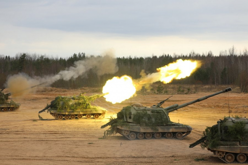 Военный «Черномор»: ВС Украины запускают через Днепр лодки с манекенами