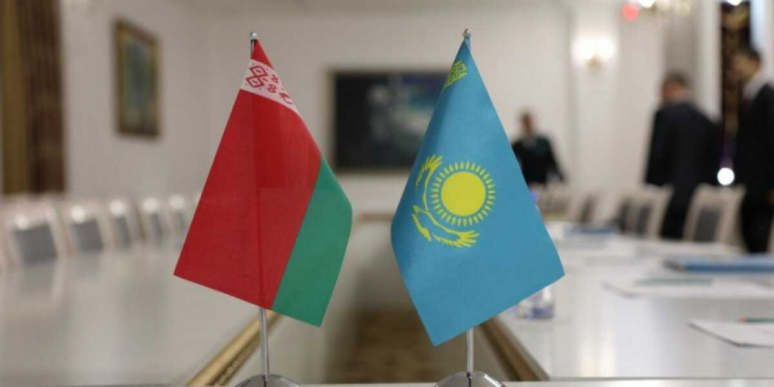 Белоруссия и Казахстан готовятся к захвату Китая