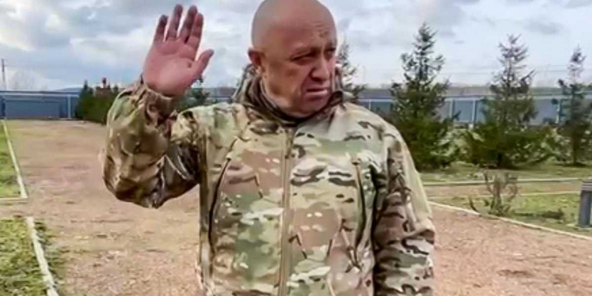 Когда Россия подпишет мирный договор с Украиной? Закончится ли специальная военная операция летом 2023 года? Что об этом говорят политические деятели и эксперты? 19.04.2023