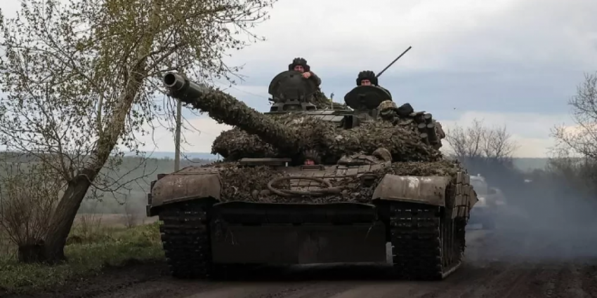 Донбасс сегодня 25 апреля 2023. Карта боевых действий, новости с фронта, СВО сводки, где идут бои, спецоперация России на Украине, ЛНР, ДНР 25.04.2023