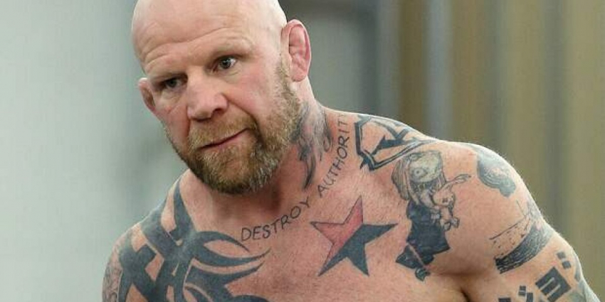 Монсон, похоже, теперь ненавидит США. Самые яркие слова из его интервью