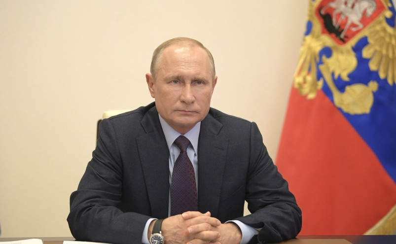 Видео с “экстренным обращением” Путина оказалось созданной нейросетями подделкой