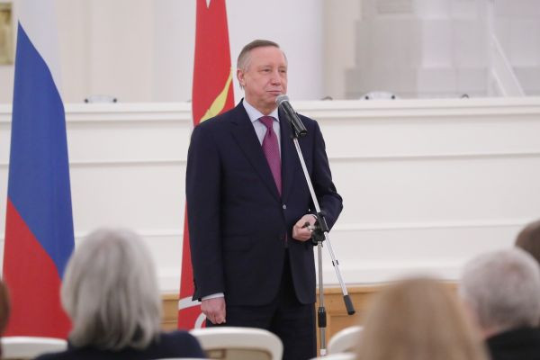 «Ждем героического фэнтези»: общественность рассмешили выдумки Беглова о защите Петербурга от «Марша справедливости»