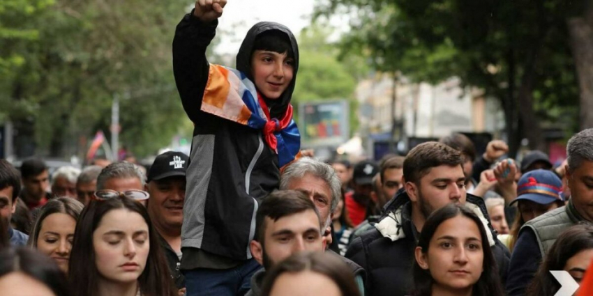 Протесты в Армении: усидит ли Пашинян в кресле премьер-министра?