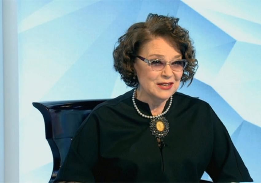 Лариса Голубкина опровергла информацию о своей госпитализации