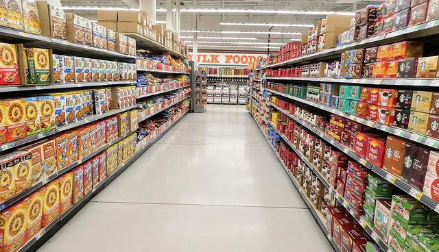 Нутрициолог Елена Свиридова посоветовала покупать сезонные продукты