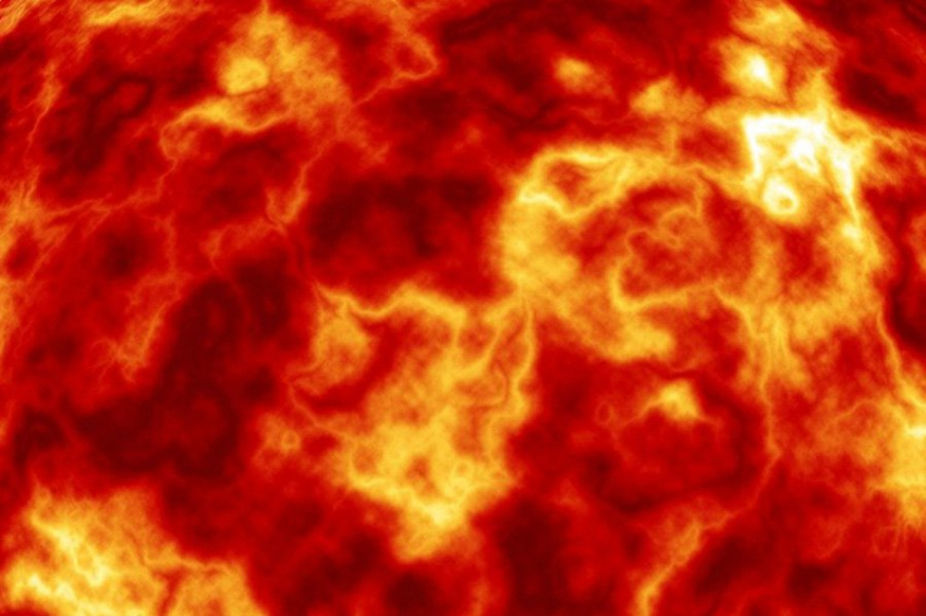 Солнце тоже принимает метеоритные дожди, но они очень разные
