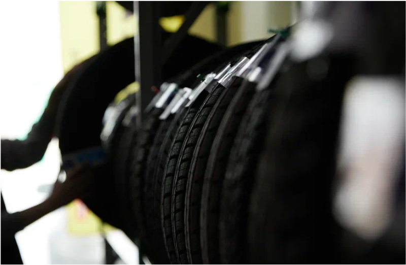 Эксперты KAMA TYRES: автовладельцы начали покупать зимние шины - Новая общественная газета