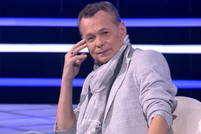 Певец Владимир Левкин не ограничивает дочь в использовании гаджетов