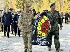 В Нарыне прошел митинг-реквием, посвященный 25-летию баткенских событий