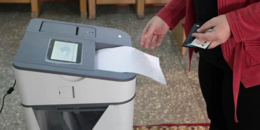 Завершился прием заявлений о выдвижении кандидатов на досрочных выборах депутатов ЖК КР