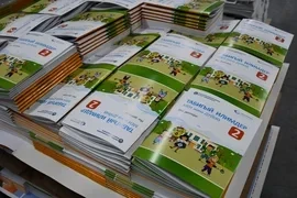 В Кыргызстане изданы учебники для 2-х классов