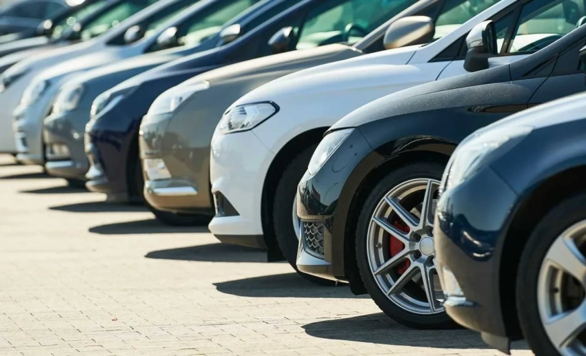 В Кыргызстане планируют обновить правила регистрации автомобилей и работы автошкол