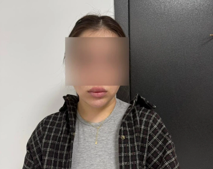 В Бишкеке сотрудники ГУВД провели "контрольную закупку": вызвали в сауну секс-работниц