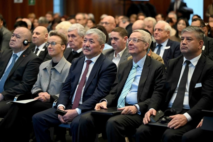 Рабочая поездка Адылбека Касымалиева в Германию завершилась. Итоги