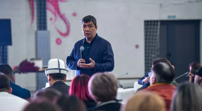 В Бишкеке обсудили повышение доступности городской среды для людей с инвалидностью