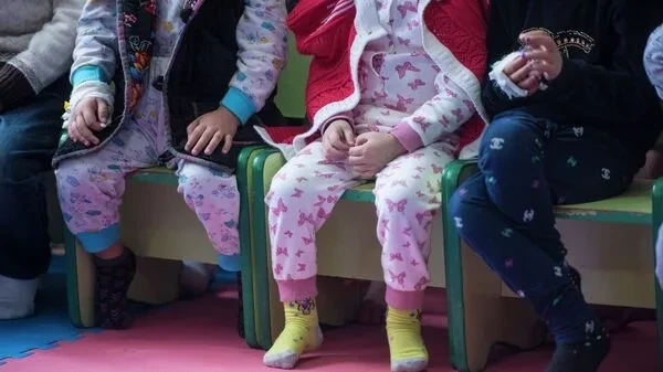 Минтруда Кыргызстана: в третьем квартале более 800 детей обрели семьи