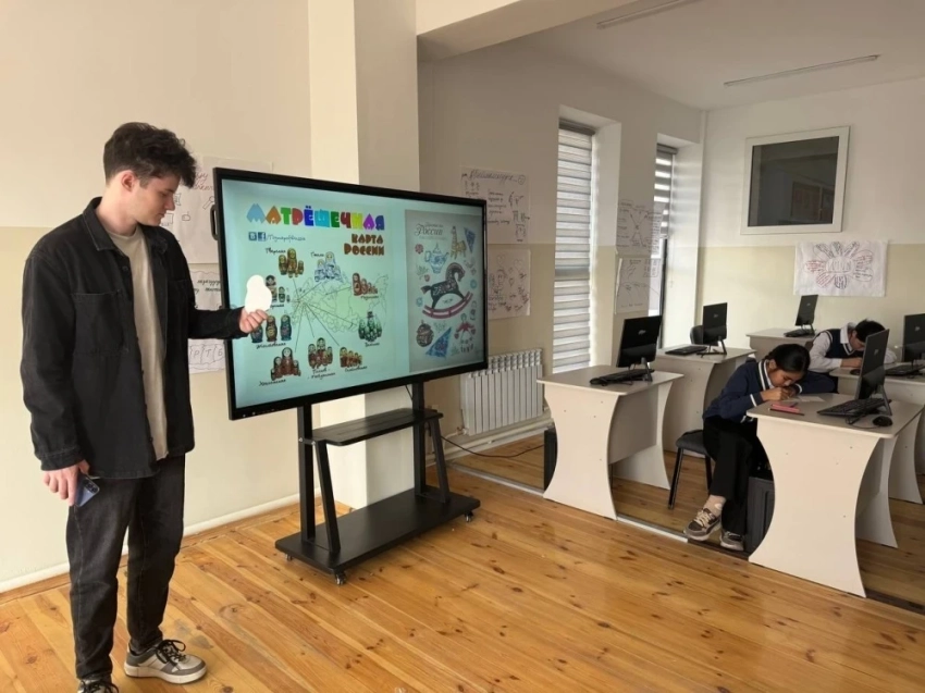 "За русский!" в Оше: истории волонтеров, которым город стал родным