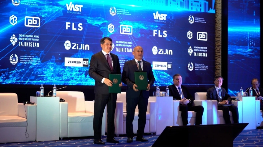 КР намерена расширять сотрудничество в горнодобывающей отрасли с Таджикистаном