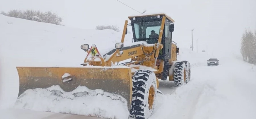Перевал Тоо-Ашуу снова открыт для проезда большегрузного транспорта