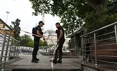 В Турции в мусорном баке нашли тело гражданки Узбекистана без головы