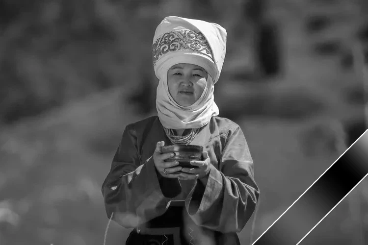 Скончалась деятель культуры и этнограф Айдай Асангулова