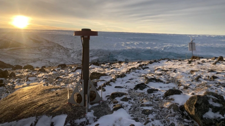 Скрытое тепло под Гренландией может изменить прогнозы уровня моря