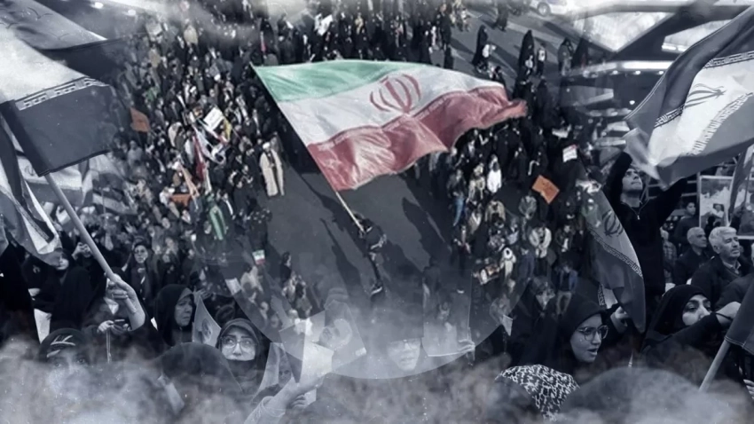 СМИ: Протестующие в Иране захватили первый город, иранские власти опровергают