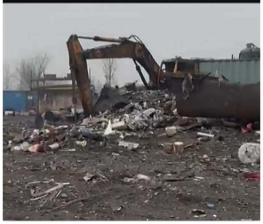 Жители Шопокова жалуются на работу металлоперерабатывающего предприятия