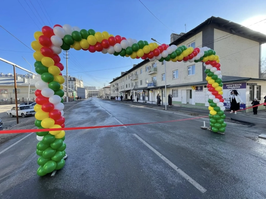 В Оше открыли одну из улиц после капитального ремонта