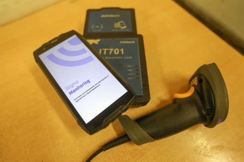 В ЕАЭС вводят обязательные навигационные пломбы на алкоголь и табак