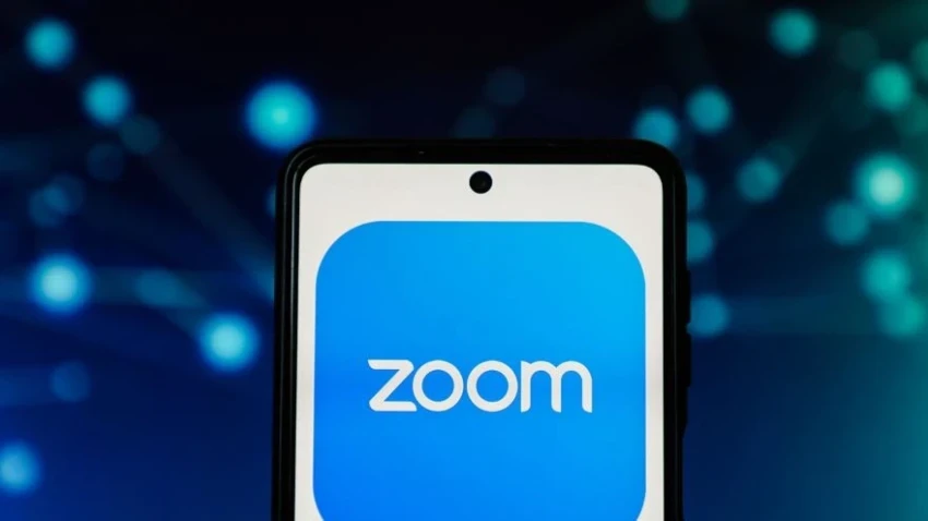 Франция запретит чиновникам использовать Zoom для видеоконференций