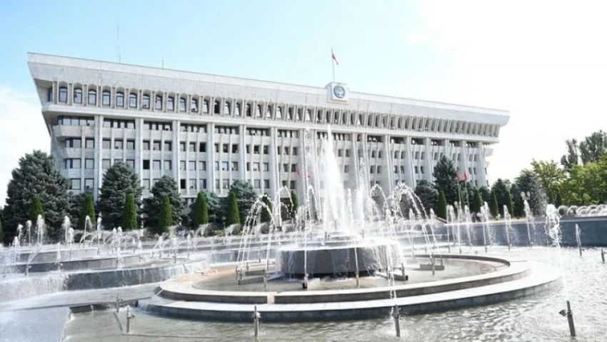 Депутаты предлагают выплачивать пособия всем детям до 12 лет