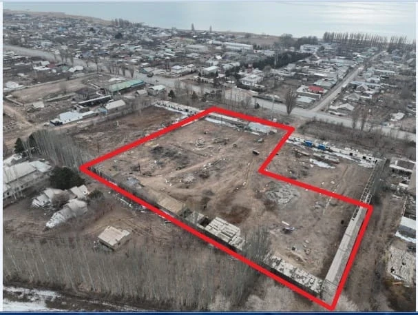 Полтора гектара земли с постройками в Тамчы передали на баланс государства