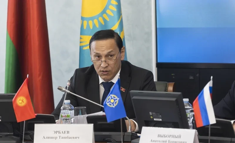 Алишер Эрбаев назначен заместителем председателя ГКНБ – директором Антитеррористического центра