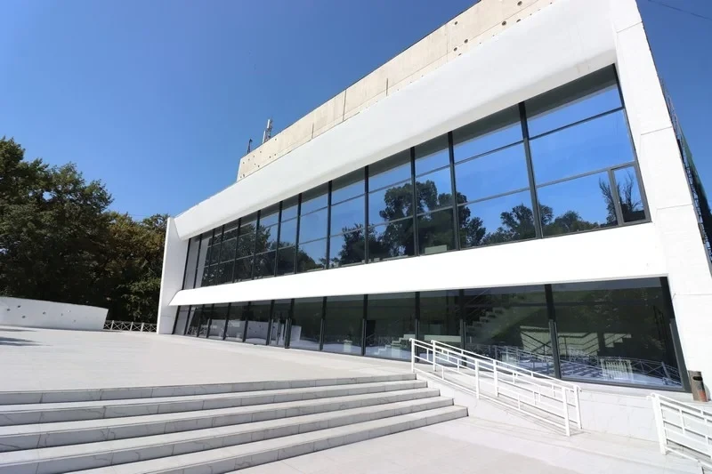 Русский драмтеатр представил афишу на март 2026 года