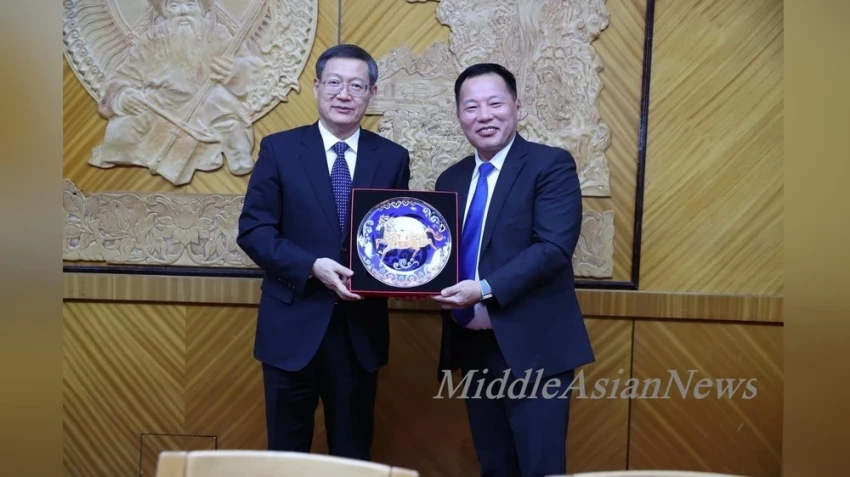 Коммунистическая партия Китая выразила готовность сотрудничать в обучении кадров Демпартии Монголии